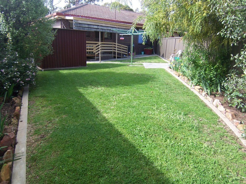 2/37 Short  Street, Kangaroo Flat VIC 3555