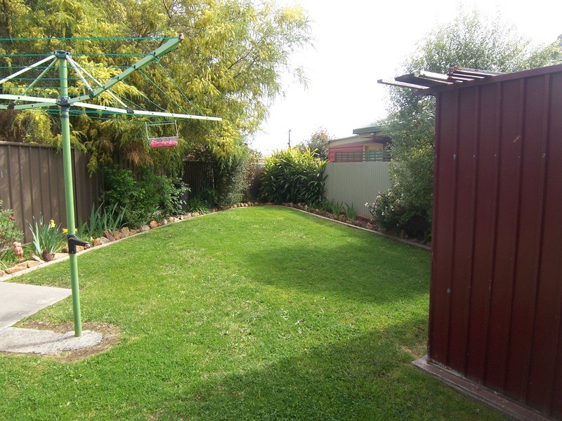 2/37 Short  Street, Kangaroo Flat VIC 3555