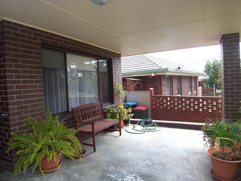 2/37 Short  Street, Kangaroo Flat VIC 3555