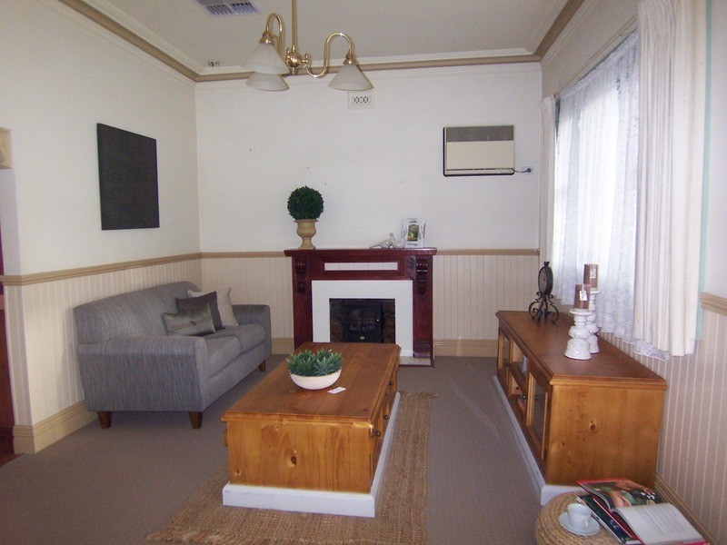 7 Curtin  Street, Flora Hill VIC 3550