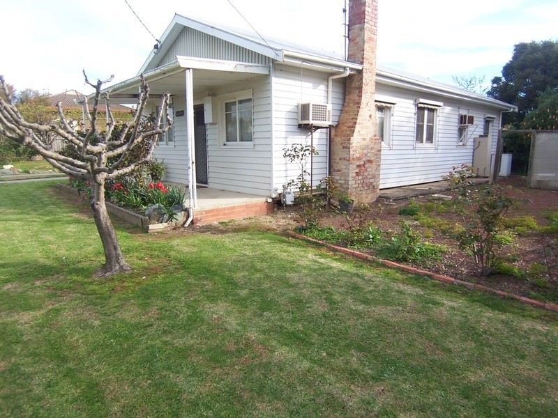 22 Rose Street, California Gully VIC 3556