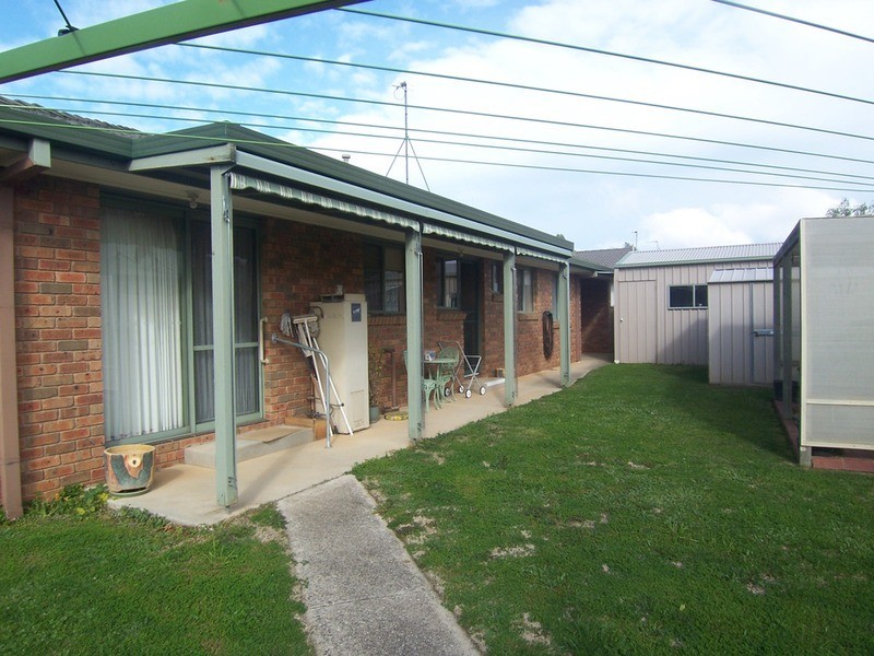 2a Alliance Avenue, California Gully VIC 3556
