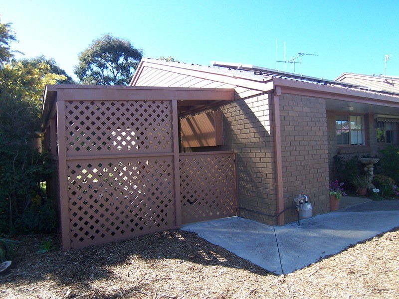 32 Francis Street, Spring Gully VIC 3550