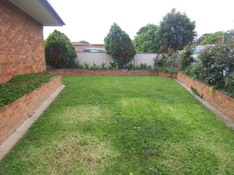 16 Hollywood  Court, Strathdale VIC 3550