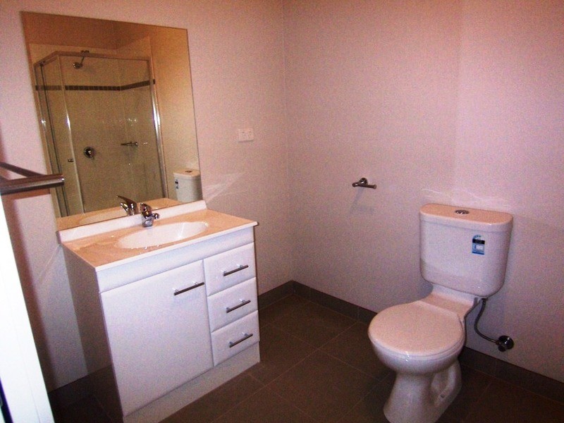 8/33 Kennewell Street, White Hills VIC 3550