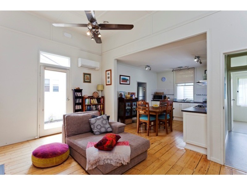 13a Somerville Street, Flora Hill VIC 3550