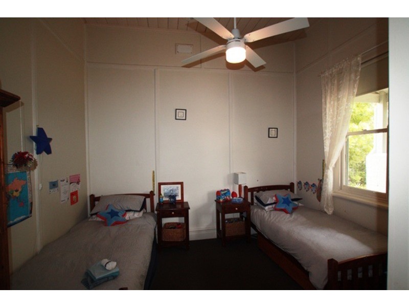 13a Somerville Street, Flora Hill VIC 3550