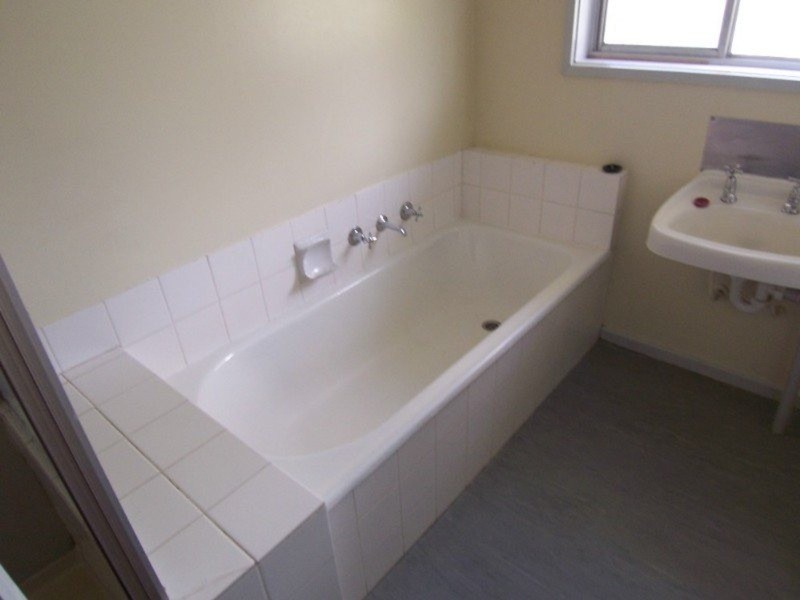 1/11 Cogo Court, Bendigo VIC 3550