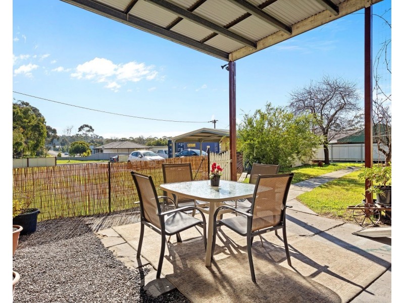 6 Butts Road, Eaglehawk VIC 3556