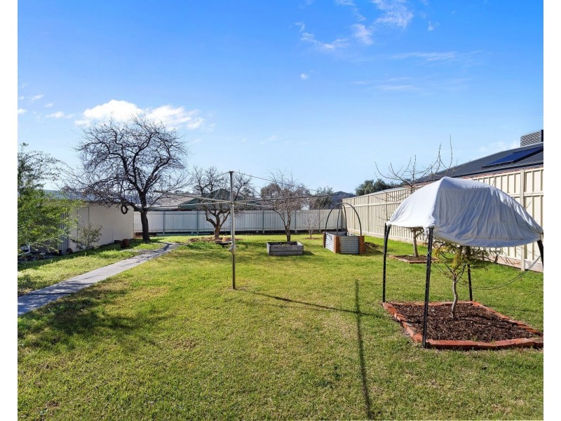 6 Butts Road, Eaglehawk VIC 3556