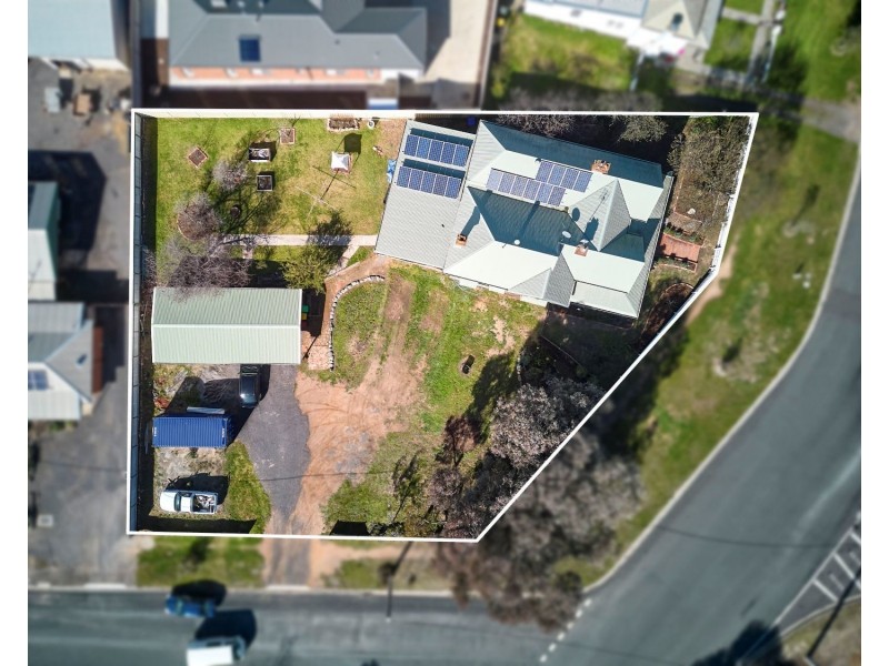 6 Butts Road, Eaglehawk VIC 3556