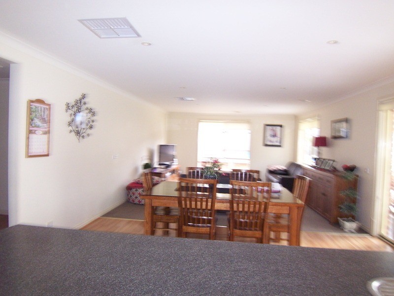 23 Kooringal Drive, Eaglehawk VIC 3556