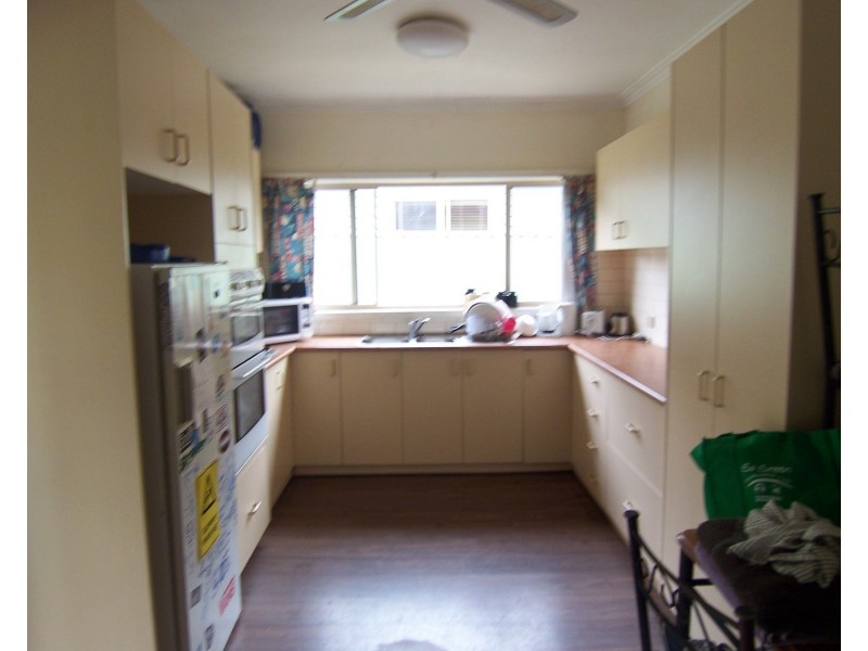 33 Keck Street, Flora Hill VIC 3550