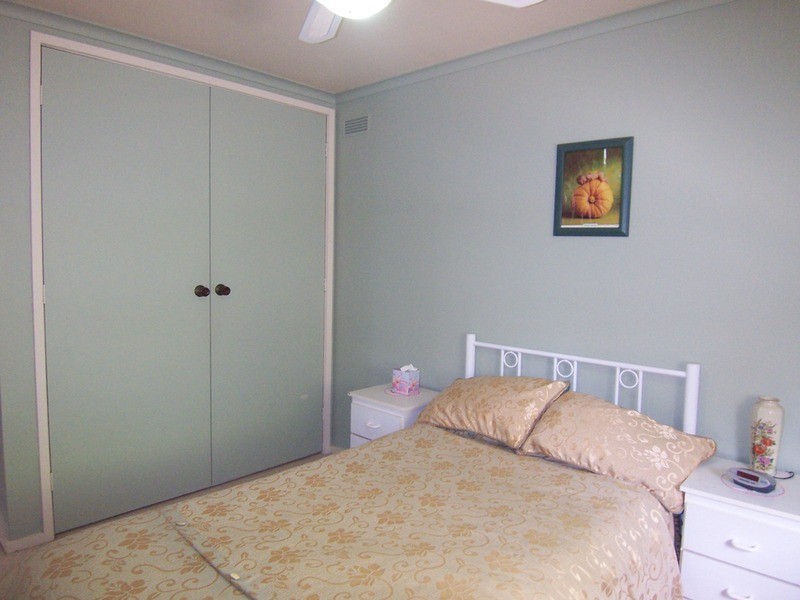 5 Herbert Avenue, Strathdale VIC 3550