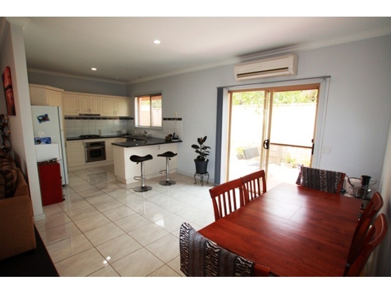 9/6 Fox Street, East Bendigo VIC 3550