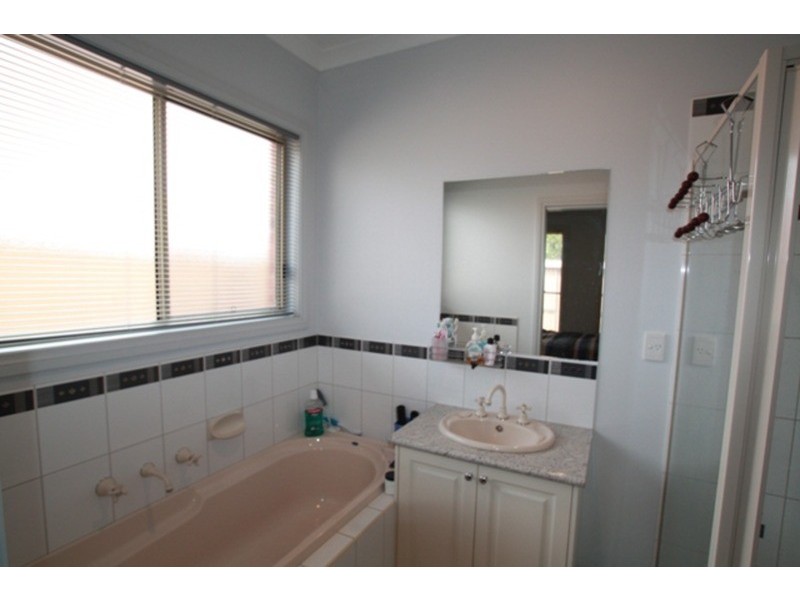 9/6 Fox Street, East Bendigo VIC 3550