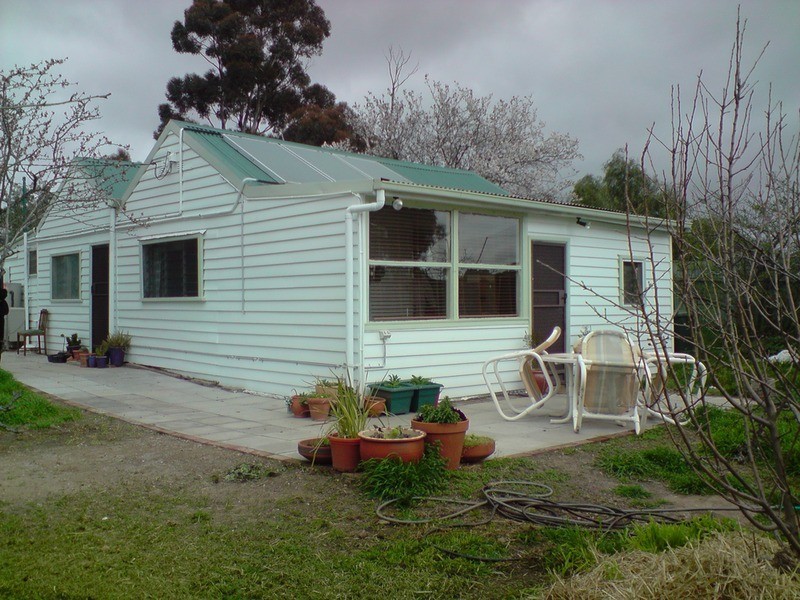 2 Denmark Street, California Gully VIC 3556