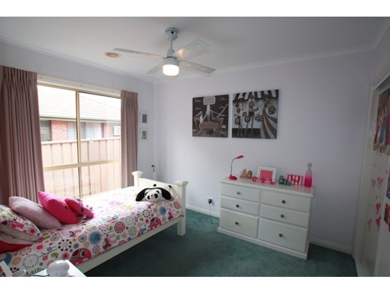 24 Warranwah Drive, Strathdale VIC 3550