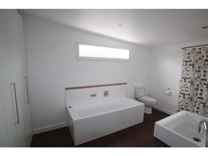 349  High Street, Golden Square VIC 3555