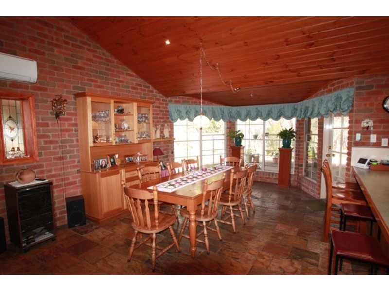 298 Bennetts Road, Junortoun VIC 3551