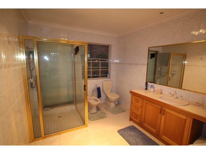 298 Bennetts Road, Junortoun VIC 3551