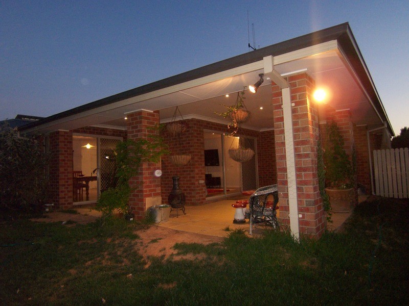 4 Kristy  Drive, Spring Gully VIC 3550