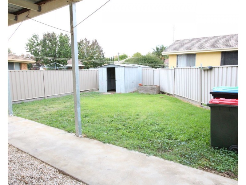 1/11 Cogo Court, Golden Square VIC 3555