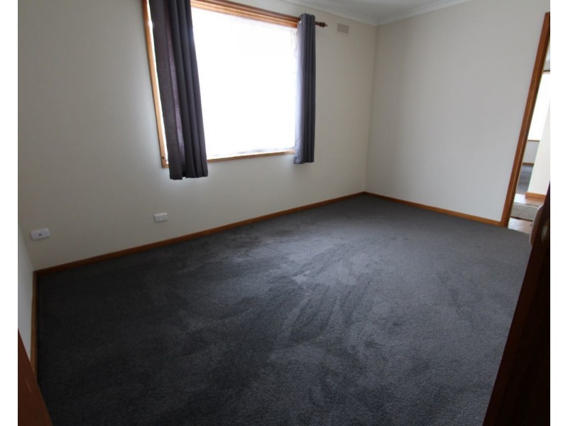 1/11 Cogo Court, Golden Square VIC 3555