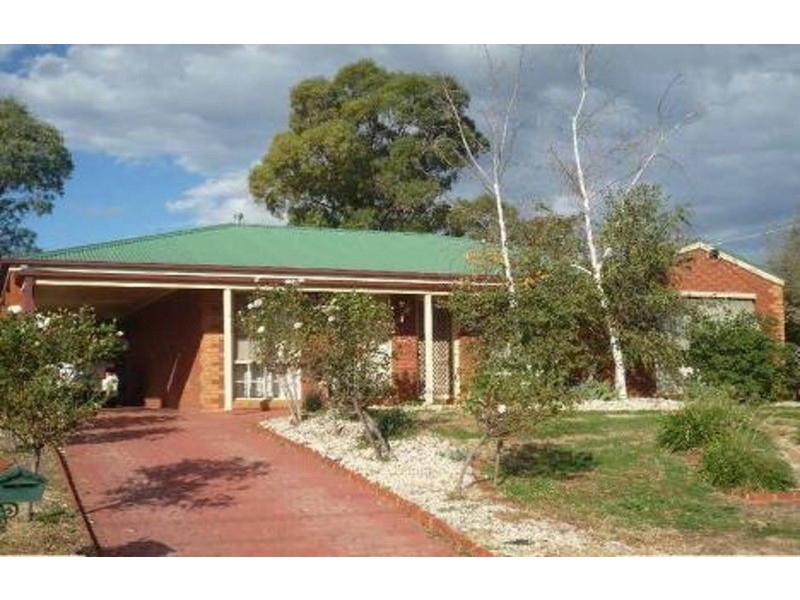 9 Hasker Court, Strathdale VIC 3550