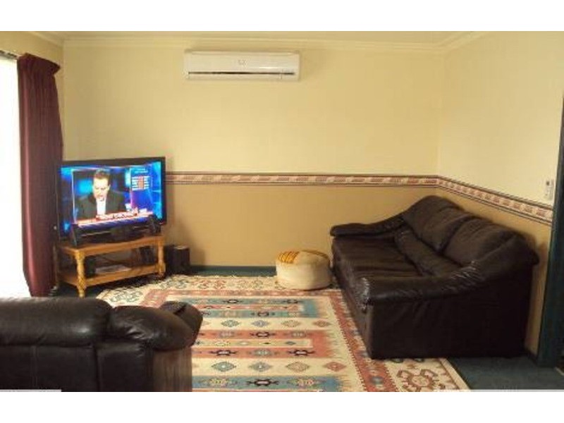 2 Baden-Powell Place, Strathdale VIC 3550