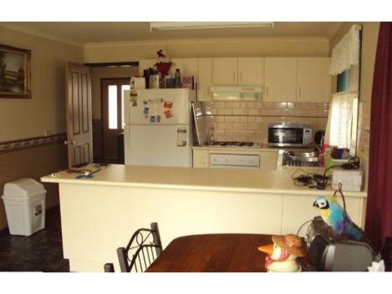 2 Baden-Powell Place, Strathdale VIC 3550