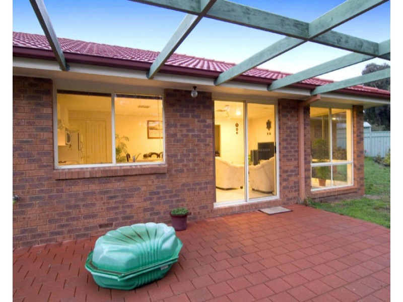 7 Barwon Drive, Strathdale VIC 3550