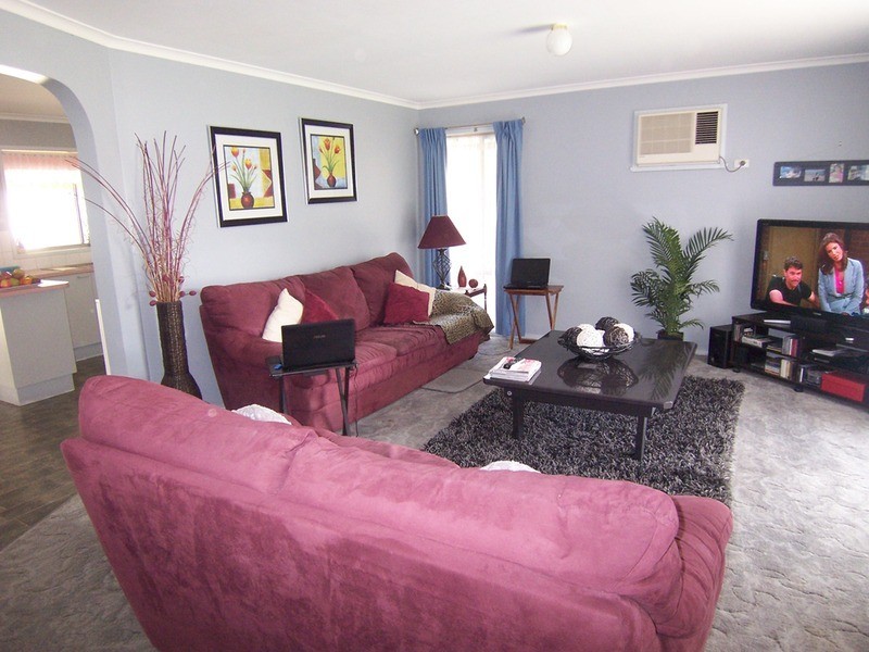 94 Gill Avenue, California Gully VIC 3556