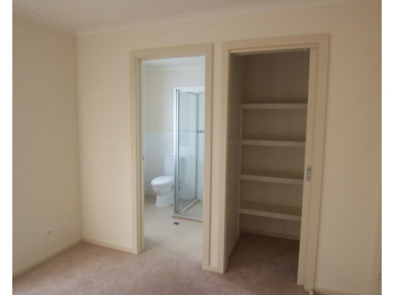 3/50 Race Street, Flora Hill VIC 3550