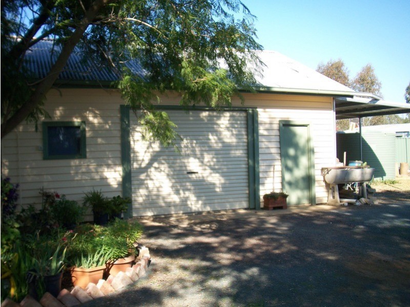 20 Queen Street, Rochester VIC 3561