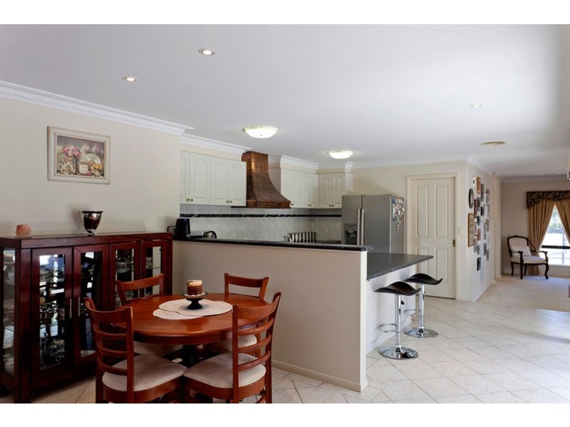 15 Penzance Avenue, Golden Square VIC 3555