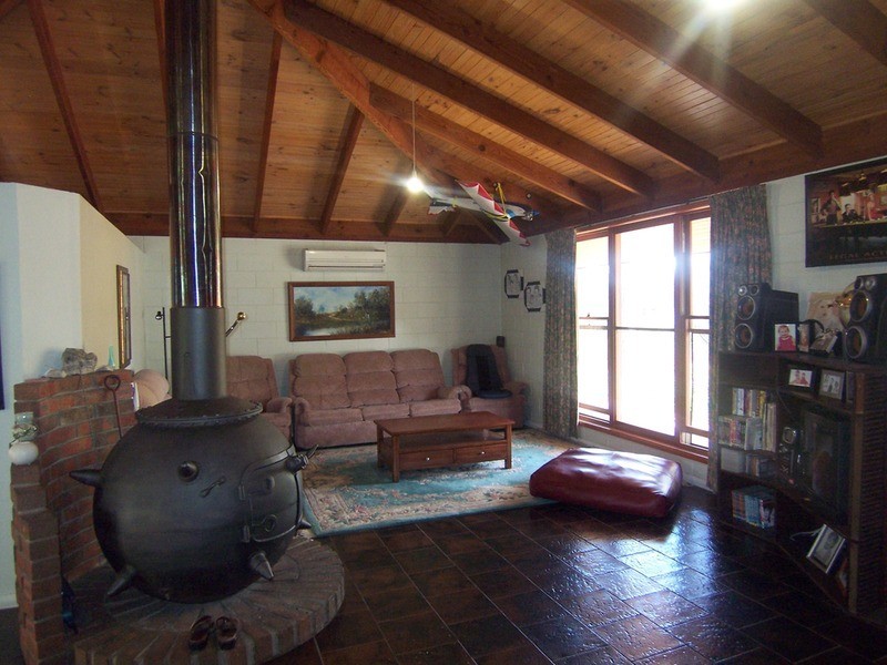 3 Nursery Lane, Maldon VIC 3463