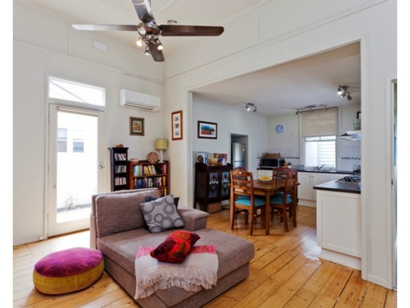13a Somerville Street, Flora Hill VIC 3550
