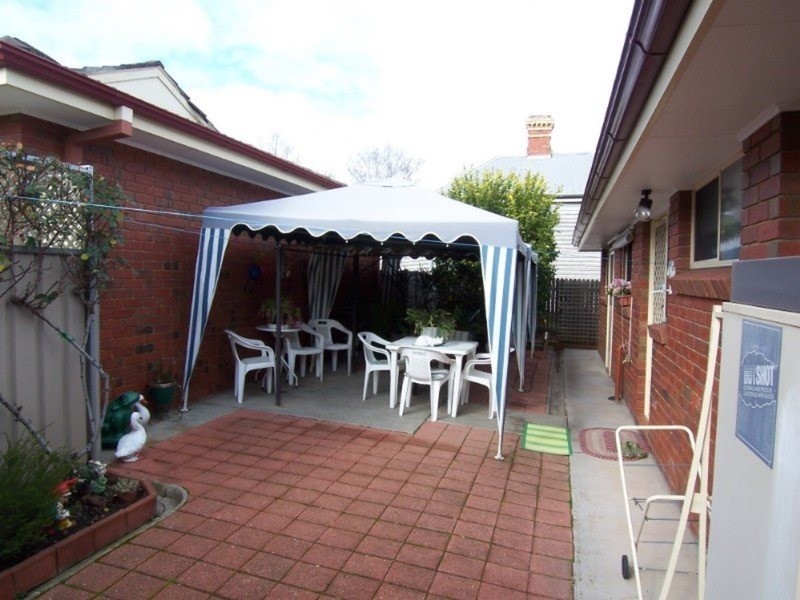 1/49 Sternberg Street, Kennington VIC 3550