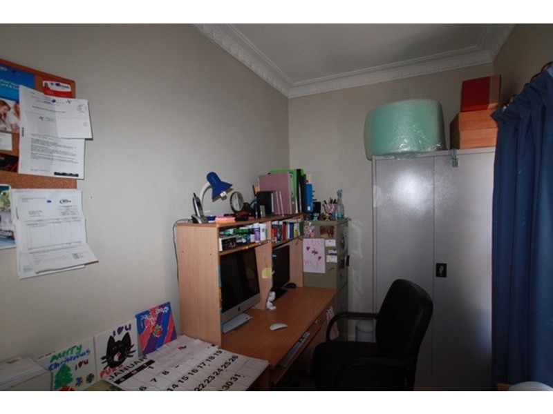 18 Leigh Avenue, Kennington VIC 3550