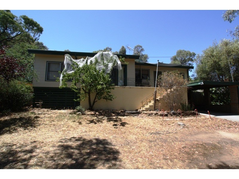 18 Leigh Avenue, Kennington VIC 3550 the real estate agency Sold