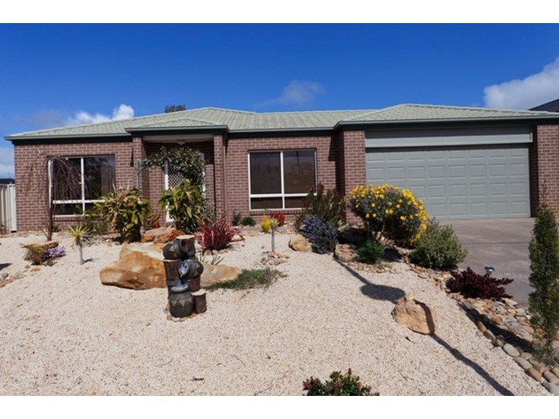5 Kirri  Close, Kangaroo Flat VIC 3555