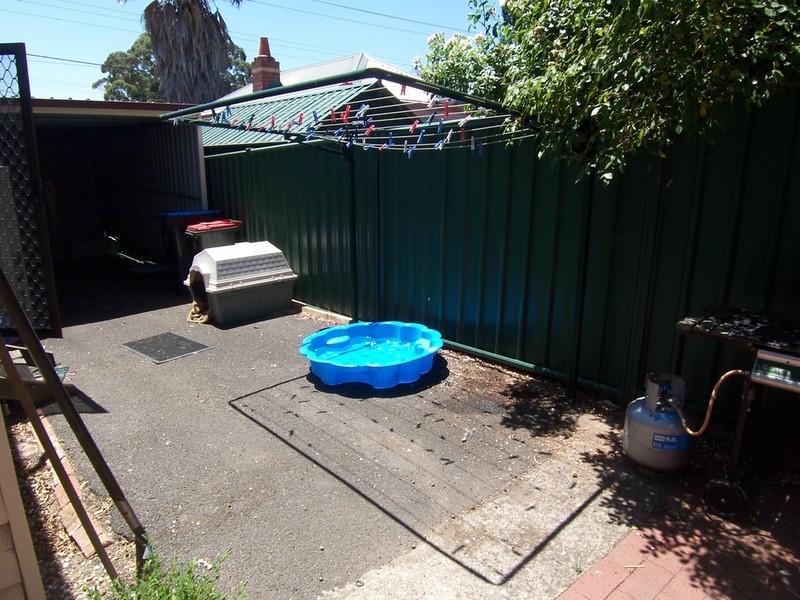 57 Gladstone Street, Quarry Hill VIC 3550