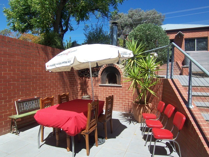 95 Olinda Street, Quarry Hill VIC 3550