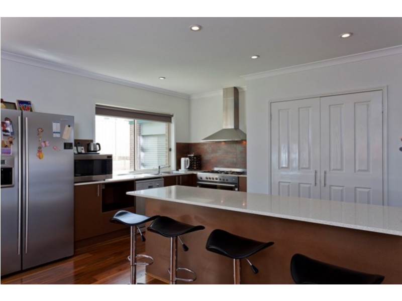 5 Kirri Close, Kangaroo Flat VIC 3555
