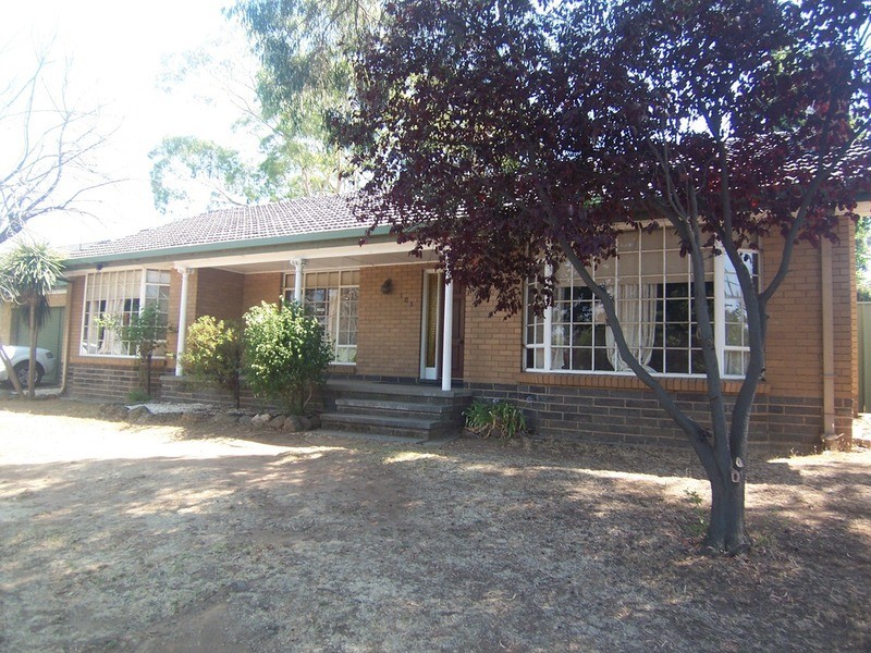 103 Condon Street, Kennington VIC 3550
