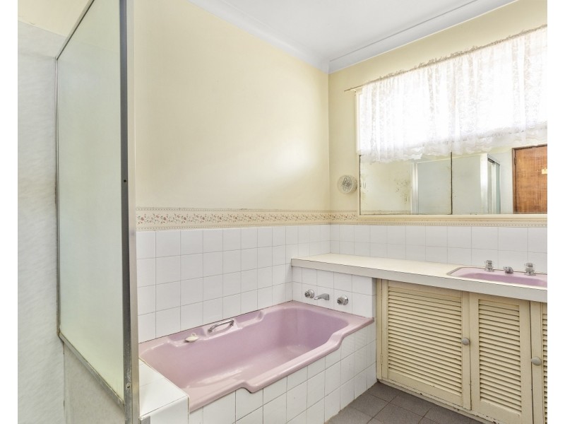 103 Condon Street, Kennington VIC 3550