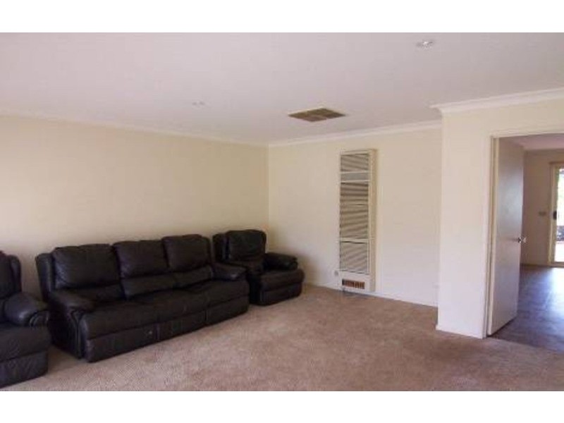 9  Hasker  Court, Strathdale VIC 3550