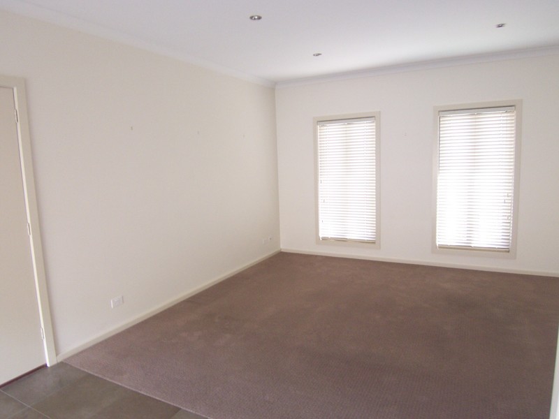 5/50 Race Street, Flora Hill VIC 3550