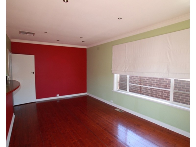 224 Neale Street, Flora Hill VIC 3550